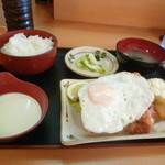 Donburi Senka Dondonya - 唐揚げ定食