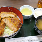 Shinnan Restaurant Gakurakusai - ヒレカツ丼