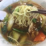 Senri Kou Sanwa Inashiro Ten - 鶏野菜そば 麺リフト