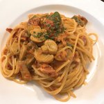 パスタCAFE かなりや - ドライトマトとアボカドのトマトクリーム