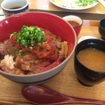 ドッグカフェ＆レストラン ブルスケッタ - イチボのステーキ丼