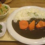 Paper Moon - 大村あま辛黒カレー（サラダ付）：800円