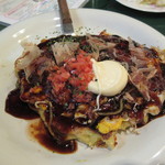 Okonomiyaki Hattenshou - ミックス焼き？モダン焼きじゃなかったっけ？？詳しくありませんのですみません