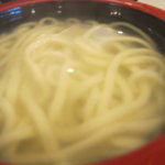 本格手打うどん おか泉 - 釜揚げのアップ