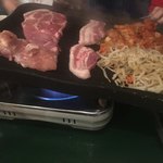 Korean Yakiniku Tonton - 