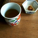 手打そば ながいけ - 焙じ茶、お通し