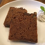 ブラックウェル コーヒー - 黒糖くるみパウンドケーキ