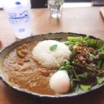 namikiカレー(温泉卵付き)