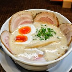 Ramenya Mitsuba - ■豚CHIKIしょうゆチャーシューメン 1000円