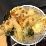 Washoku Sato Toyokawa Omiabura Ten - 「ちく玉海老天丼」（753円）