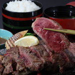 Ishiyaki Steak Zei Ionmoru Shinkomatsu Ten - 石焼だから柔らかい！　サーロインはとってもジューシーです。