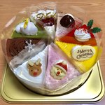 銀座コージーコーナー - 2017年クリスマスケーキ
            (8つのクリスマスアソート)¥3300