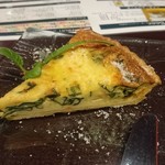 STAGIONE - 自家製キッシュ。カニが使われていました。