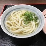 中西うどん - 圧倒的な麺が強い
      かけうどん280円は強気の設定