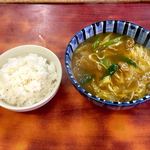 Aka Noren - カレーラーメン ¥550 ライス¥150