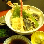 うなぎ和食  しら河 - しら河丼　1890円