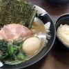 濃厚豚骨ラーメン 家家家 札大前店