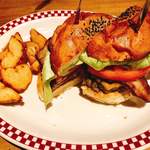 MUNCH'S BURGER SHACK - 