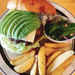 BELLOWS BURGER - 