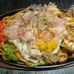 Okonomiyaki Teppanyaki Shizuru - 焼きそばミックス