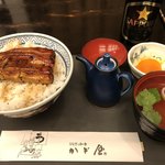 Kadoya - 中割り丼