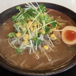 麺屋あり坂 - しょうゆらーめん　630円