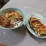 来来 - ラーメン餃子(840円)