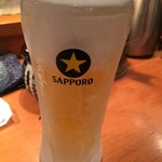 Hashidaya Hon Ten - 生ビールはサッポロ。ちょっとグラスが凍りすぎ？