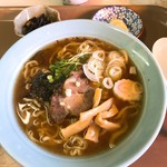 Kokusei Shokudo - ラーメン（500）小鉢付き