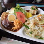 Donq - 2011.11　「日替わりﾗﾝﾁ」（800円）～「ﾊﾝﾊﾞｰｸﾞ＆野菜炒め」コーヒー付