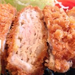 Tonkatsu Katsuyuu - ジューシーな揚がりです