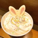 Tully's Coffee Toki Puremiamuautoretto Ten - うさぎの耳は、ホワイトチョコレート