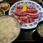 Yakiniku Miyama - ランチ焼肉大セット 1404円(税込)