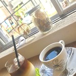 Chiffon Cafe Favori - カフェオレ¥500とアメリカン¥430