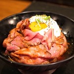 Red Rock Sannomiya Higashi Ten - ☆ローストビーフ丼（並）850円