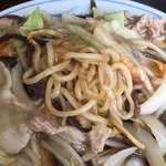 らーめん薩摩 - 麺アップです。焼いてあります。