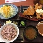 Tonkatsu Hamakatsu Saga Karatsu Ten - ロースかつとチキン南蛮