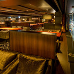 Esquire Club Shinjuku Bunka Biru - 