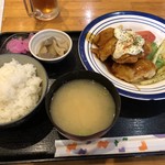 手作り弁当＆お食事処 咲咲 - チキン南蛮定食　これで600円！？