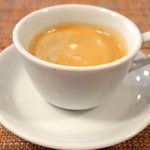 クニオミ - 焦がしナポリタン 1000円 のコーヒー