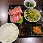 Yakiniku Raku - 