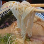 Kurume Ramen Seiyoken Yume Mo-Ru Yanagawa Ten - 麺上げ♪