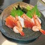 Chokusou Kita no Seafood Tonya Dondabe - 