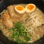 Genkotsu Ramen Fuchu Ten - 味玉ラーメン