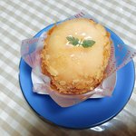 山の麓 - 桃ばくだん  550円