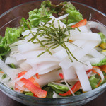 Japanese-style Salad with Daikon and Onion