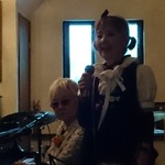 Salon de Kamoshita - ピアノ  ホキ徳田さん    歌 田村セッコさん 
                        お二人とも 80代   わおー(^-^)/