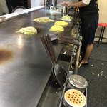 Hiroshima Meibutsu Okonomiyaki Teppanyaki Shun - 