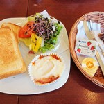 Mos Burger Kita Hiroshima Ten - 朝のバランスプレート＜卵とベーコン＆ミートソース＞ドリンクセット　550円/ストロベリージャム　20円