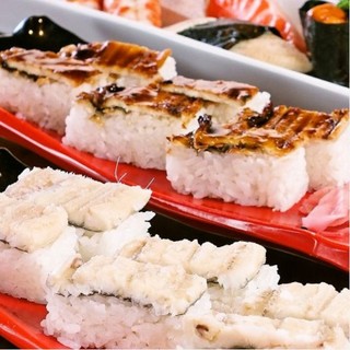 [If you come to Himeji, this is it! ] Sushi made with conger eel is also one of its attractions.